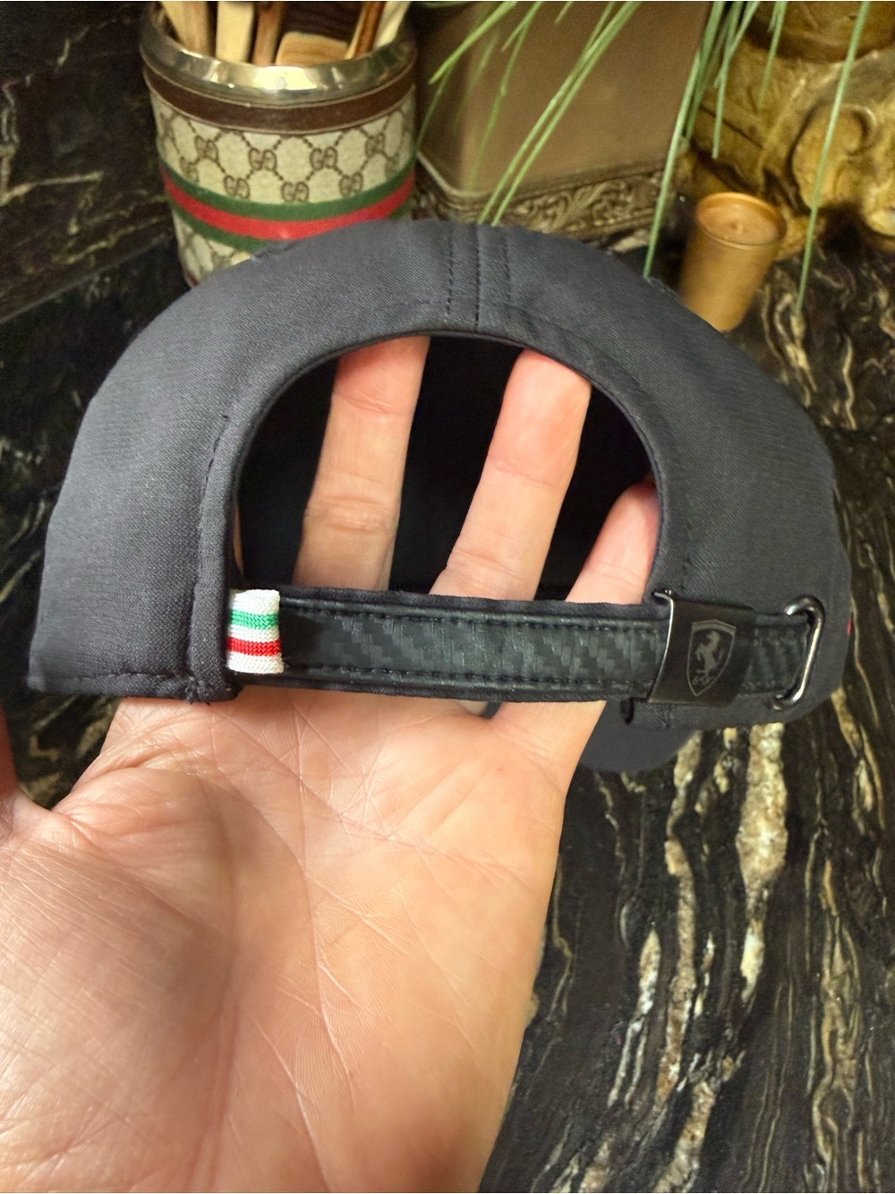 Ferrari official F1 scuderia Black adjustable baseball cap with carbon fiber - Picture 6 of 9
